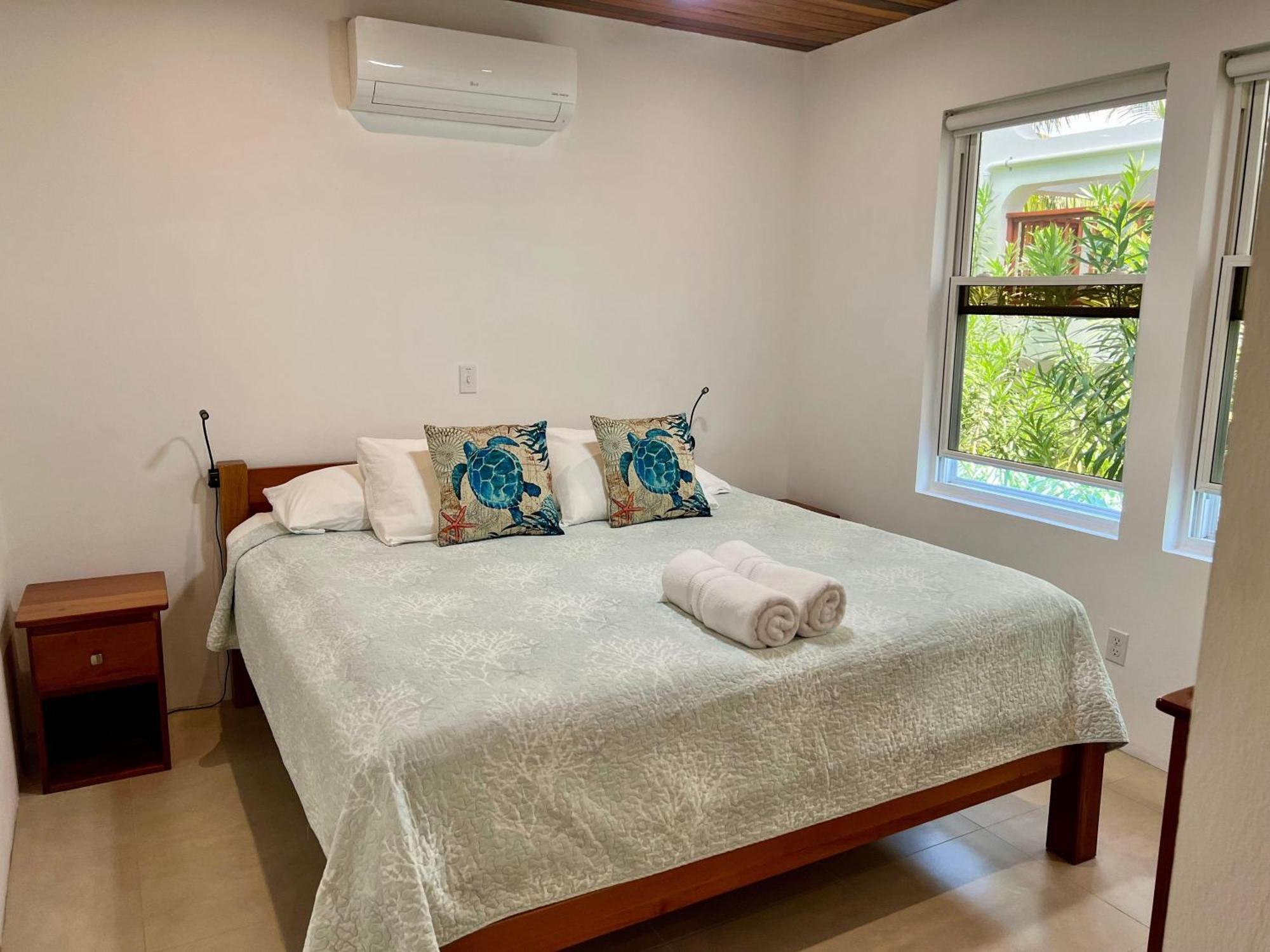 Velento Oceanfront #2 Vila Caye Caulker Exterior foto